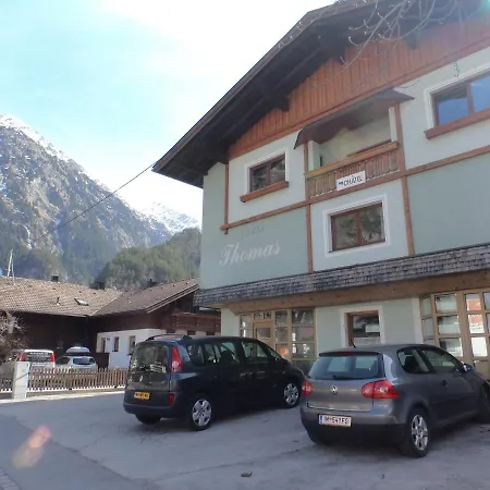 Bed & Breakfast Haus Thomas By Chatel Reizen 3*